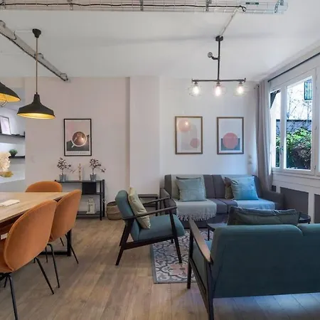 Brand New Flat For 8 People, 3 Bedrooms Lägenhet *